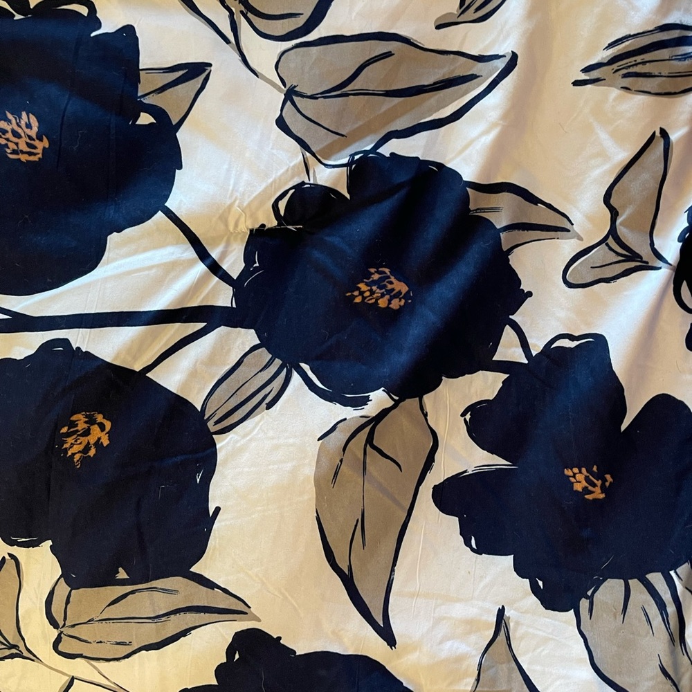Queen Comforter